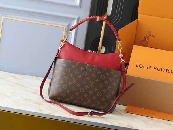 ルイヴィトンバッグ側面デザイン